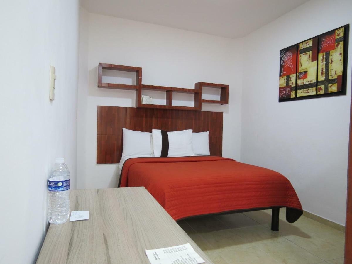 Hotel Del Arte Y Figura Leon Luaran gambar