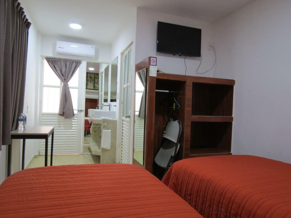 Hotel Del Arte Y Figura Leon Luaran gambar