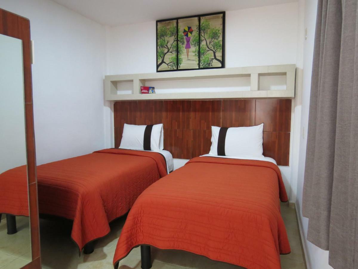 Hotel Del Arte Y Figura Leon Luaran gambar
